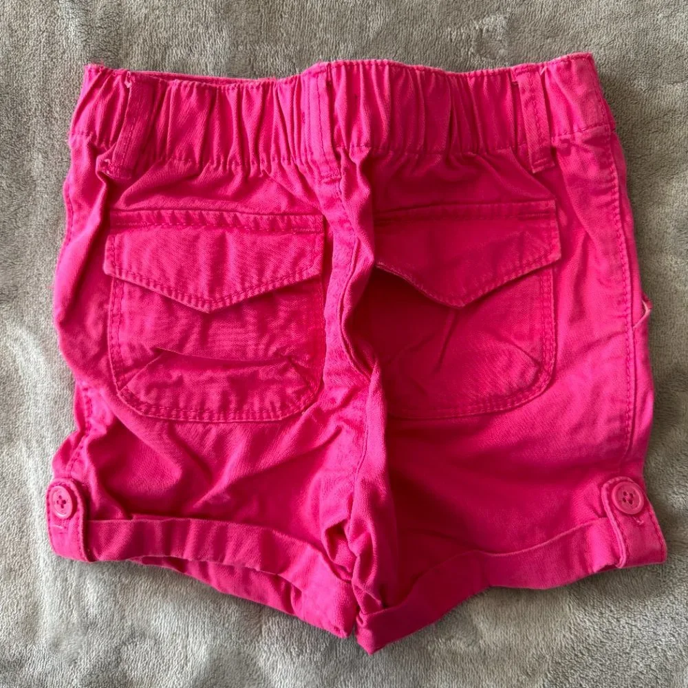 Like New Baby Gap Bright Pink Bermuda Toddler Shorts Sz 2T - Picture 4 of 4